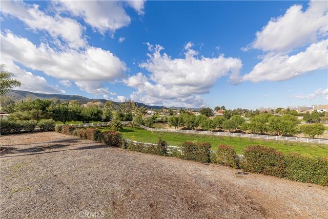 25737 Bay Meadows, Murrieta, CA 92562