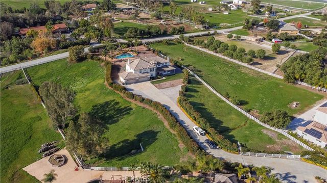 25737 Bay Meadows, Murrieta, CA 92562