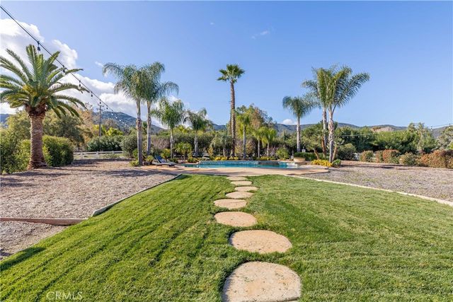 25737 Bay Meadows, Murrieta, CA 92562