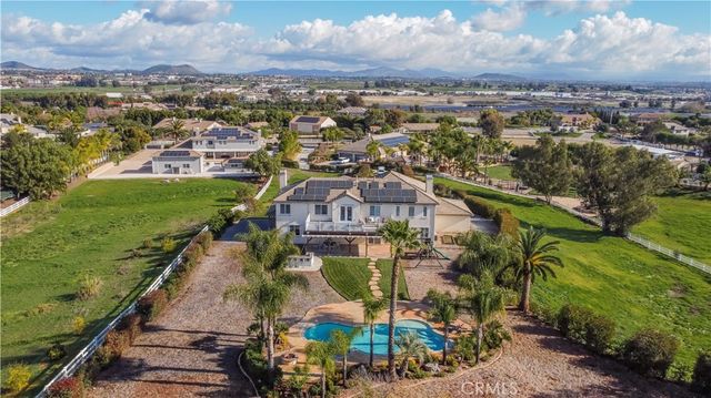 25737 Bay Meadows, Murrieta, CA 92562