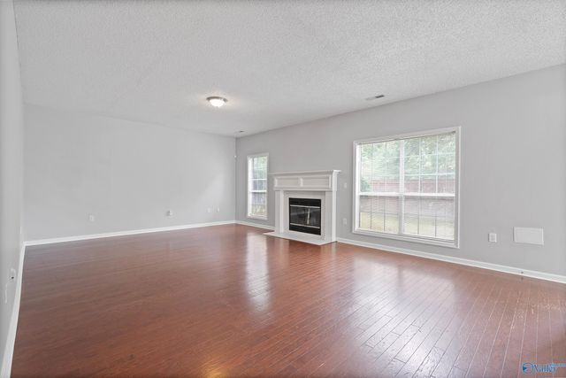 469 Sussex Drive, Huntsville, AL 35824