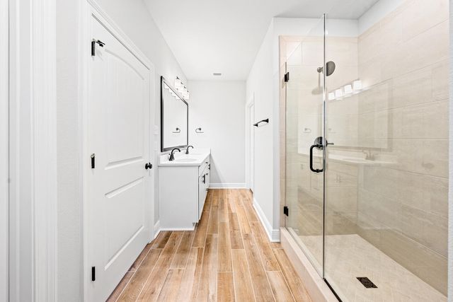 699 Earl Godwin Road, Freeport, FL 32439