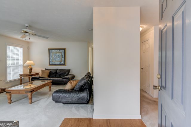 512 Antler Lane, Suwanee, GA 30024