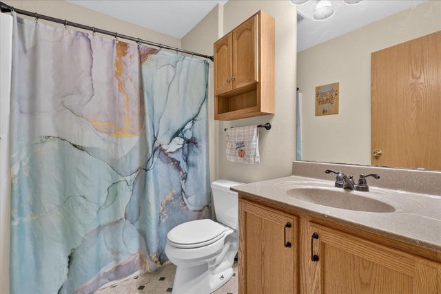 1500 Evergreen Drive, Janesville, WI 53546