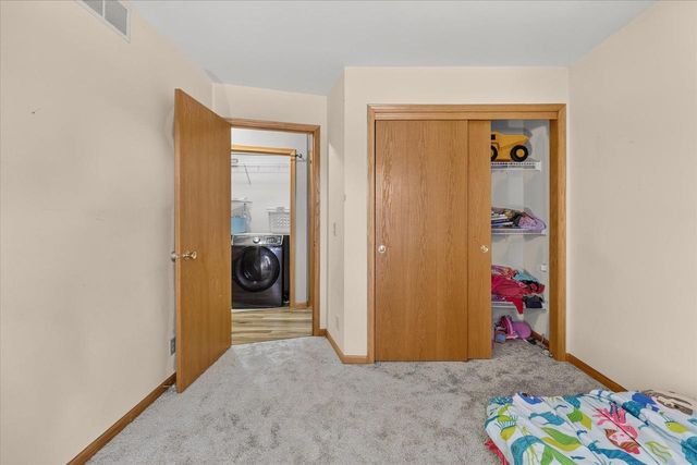 1500 Evergreen Drive, Janesville, WI 53546