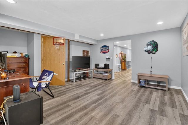 1500 Evergreen Drive, Janesville, WI 53546