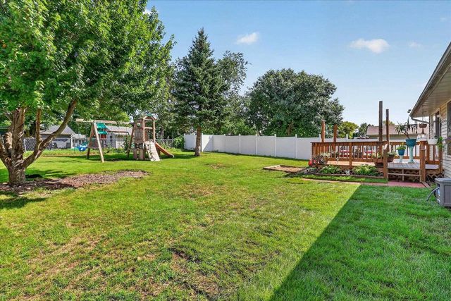 1500 Evergreen Drive, Janesville, WI 53546