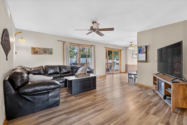 1500 Evergreen Drive, Janesville, WI 53546