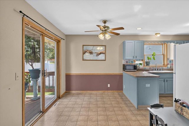 1500 Evergreen Drive, Janesville, WI 53546