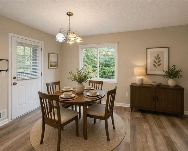 184 Misty Hollow Way, Woodstock, GA 30188