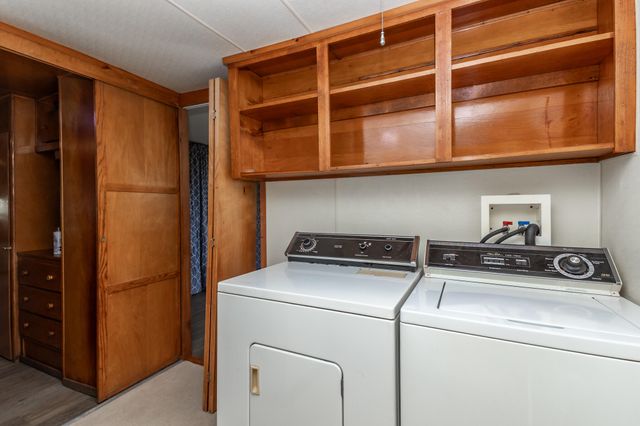 21960 County Road 288, Pittsburg, MO 65724