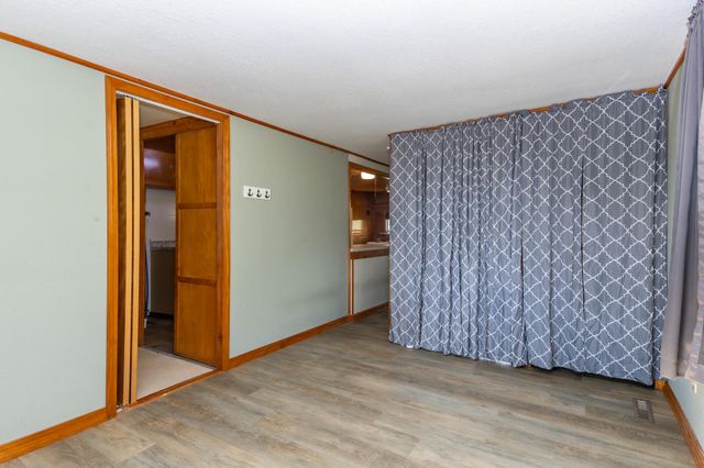 21960 County Road 288, Pittsburg, MO 65724