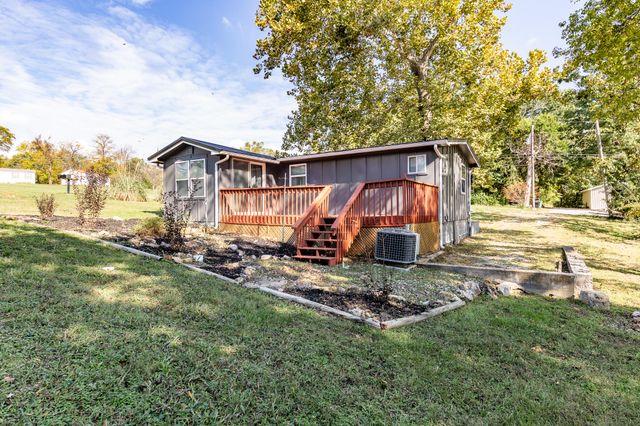 21960 County Road 288, Pittsburg, MO 65724