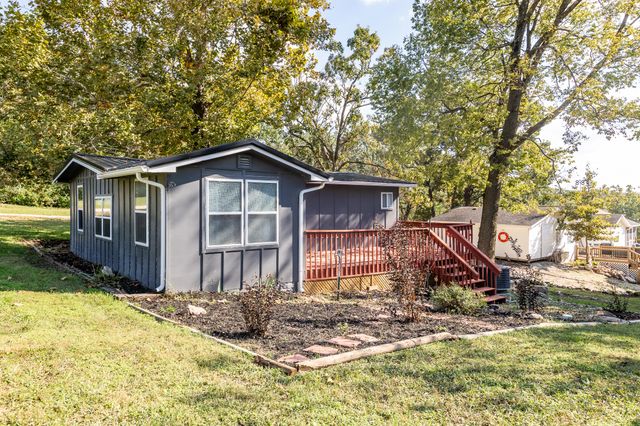 21960 County Road 288, Pittsburg, MO 65724