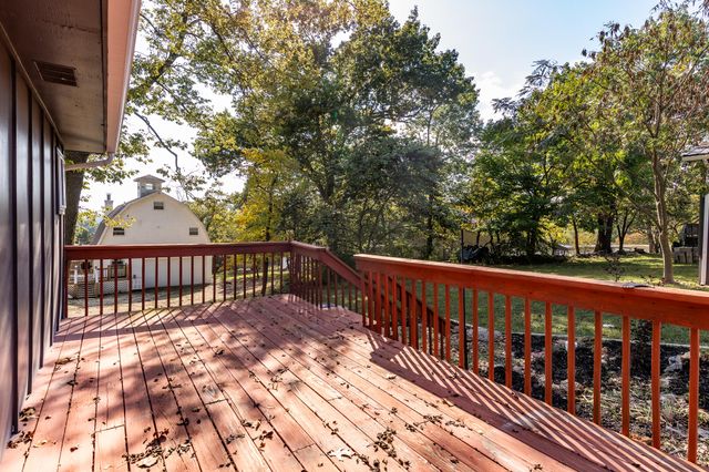 21960 County Road 288, Pittsburg, MO 65724