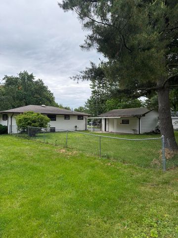 1905 Crockett Avenue, Valparaiso, IN 46383