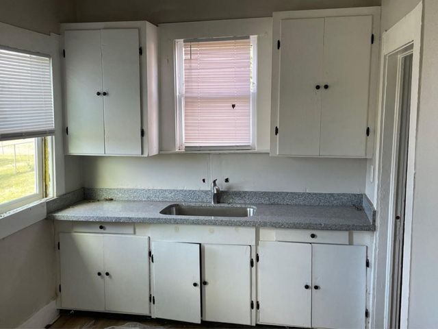 724 Orange Avenue, Port Arthur, TX 77640