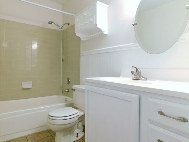 2716 Mistywood Lane, Denton, TX 76209