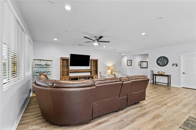 718 Torrey Court, Perris, CA 92571