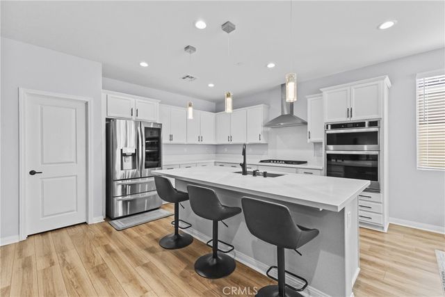 718 Torrey Court, Perris, CA 92571