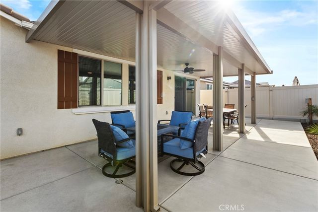 718 Torrey Court, Perris, CA 92571