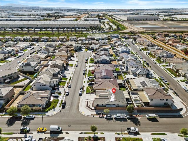 718 Torrey Court, Perris, CA 92571