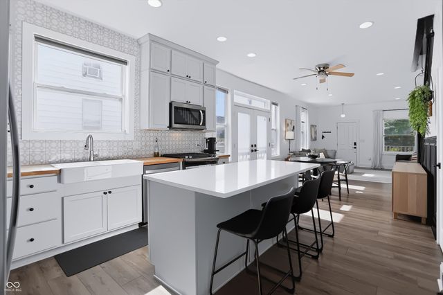 50 E Palmer Street, Indianapolis, IN 46225