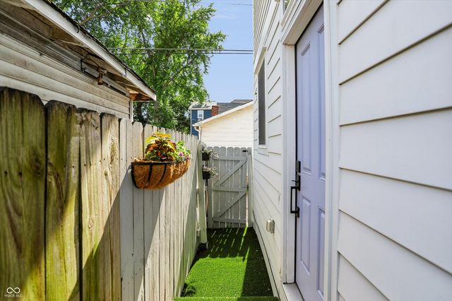50 E Palmer Street, Indianapolis, IN 46225