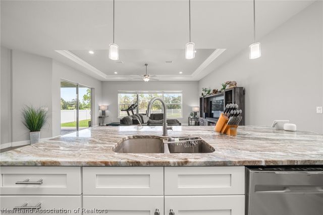 5299 Pebble Beach Drive OF, Sebring, FL 33872