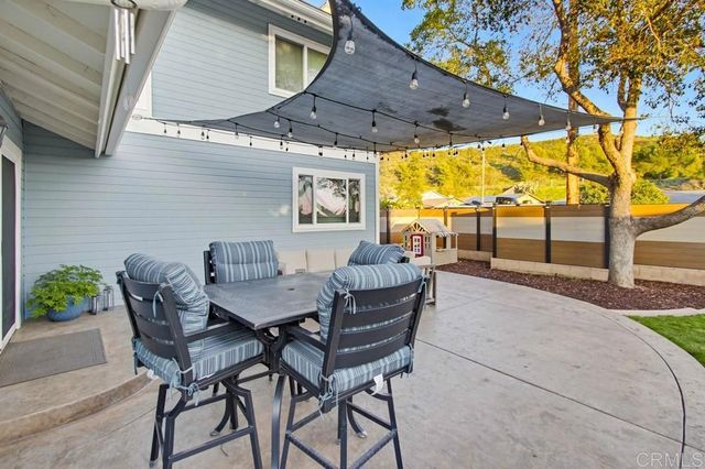 10118 Swanton Drive, Santee, CA 92071