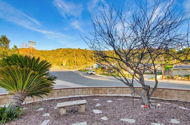 10118 Swanton Drive, Santee, CA 92071