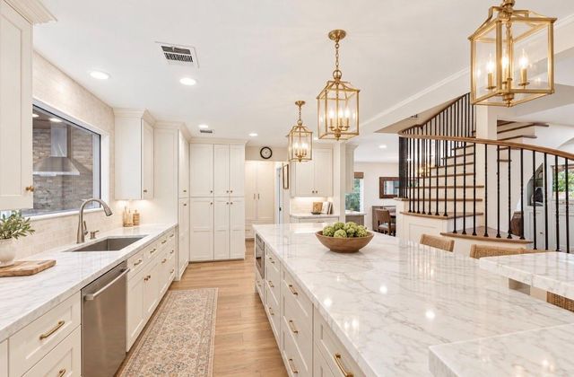 13723 Taylorcrest Road, Houston, TX 77079