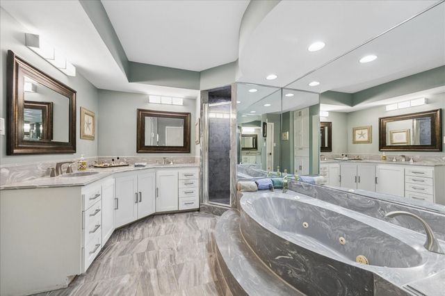13723 Taylorcrest Road, Houston, TX 77079
