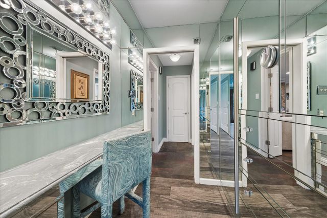 13723 Taylorcrest Road, Houston, TX 77079