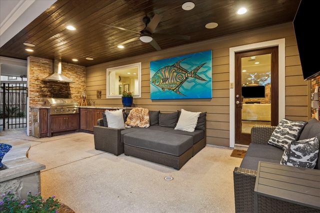 13723 Taylorcrest Road, Houston, TX 77079