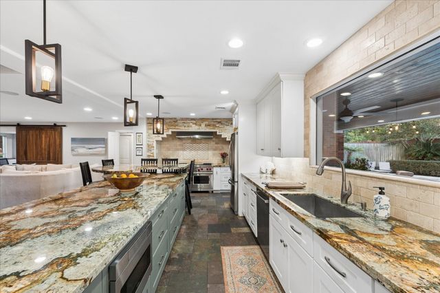 13723 Taylorcrest Road, Houston, TX 77079