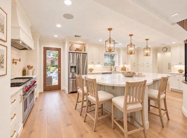 13723 Taylorcrest Road, Houston, TX 77079