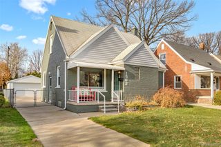 1562 Hollywood Street, Dearborn, MI 48124