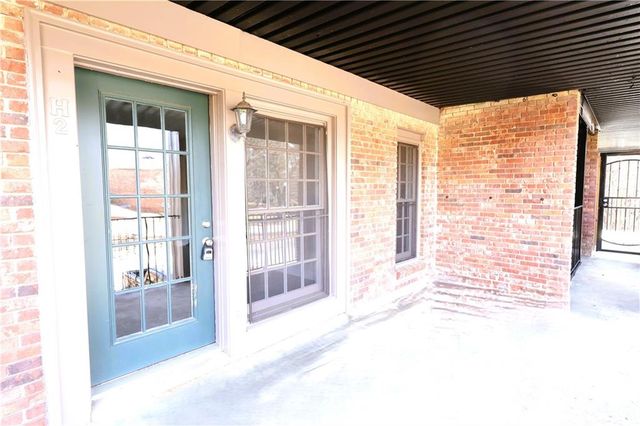 3091 Colonial Way H2, Chamblee, GA 30341