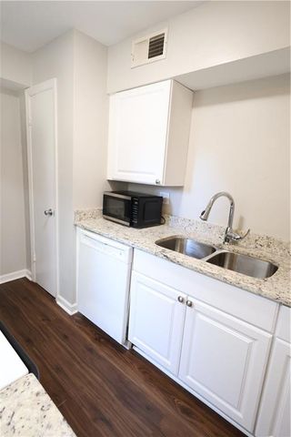 3091 Colonial Way H2, Chamblee, GA 30341