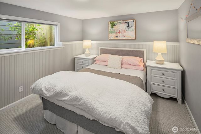 3819 44 Avenue NE, Seattle, WA 98105