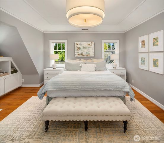 3819 44 Avenue NE, Seattle, WA 98105