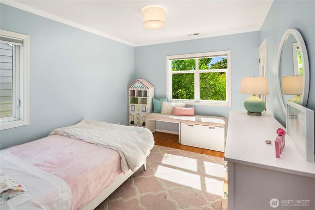 3819 44 Avenue NE, Seattle, WA 98105