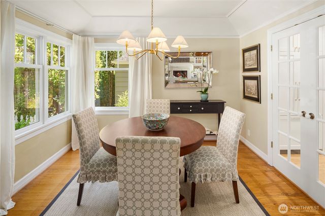 3819 44 Avenue NE, Seattle, WA 98105