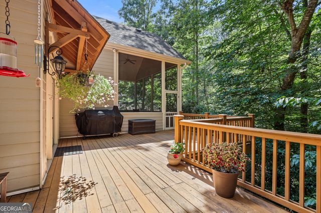 300 Rock Creek Trail, Toccoa, GA 30577