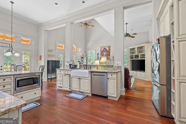 300 Rock Creek Trail, Toccoa, GA 30577