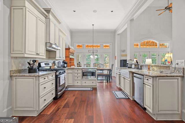 300 Rock Creek Trail, Toccoa, GA 30577