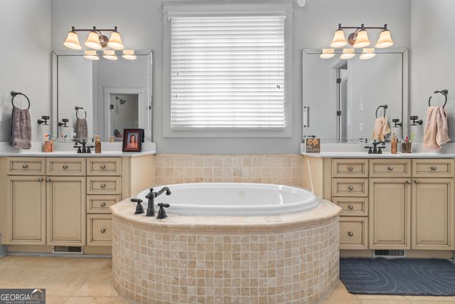 300 Rock Creek Trail, Toccoa, GA 30577