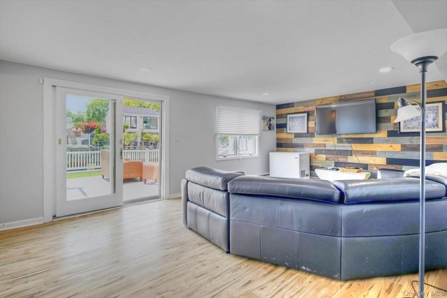 3784 Carrel Boulevard, Oceanside, NY 11572
