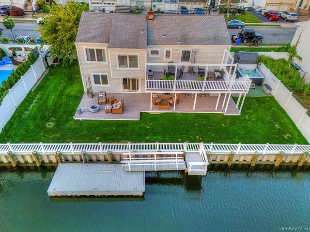 3784 Carrel Boulevard, Oceanside, NY 11572